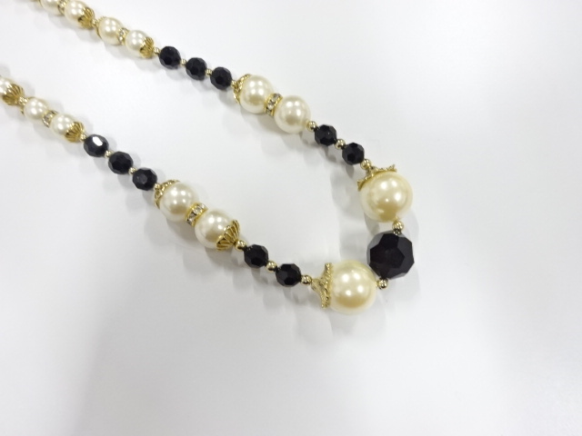 フェイクパール　ネックレス